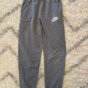 Kids Nike Gray Sweatpants youth L